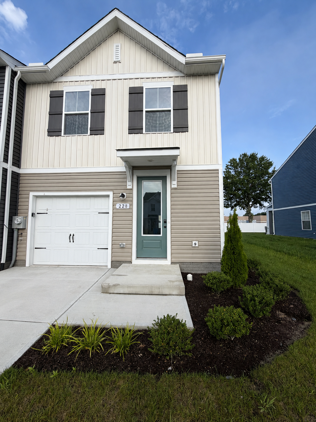 228 Clement Loop